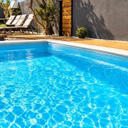 Vavea By Guide *